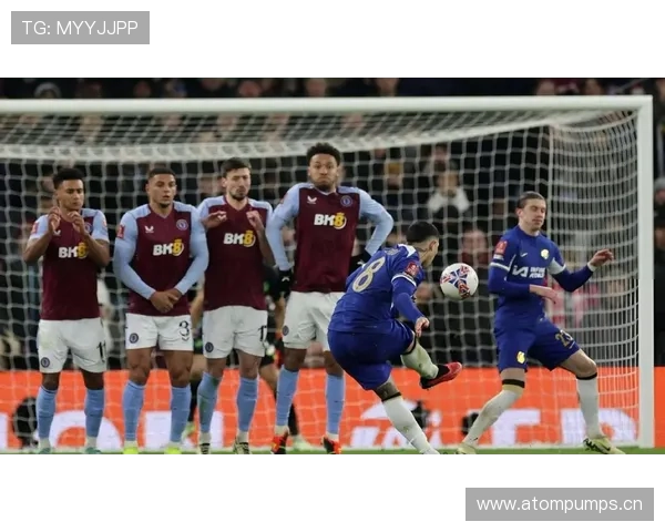 恩佐在切尔西重建中的战术角色与核心地位解析