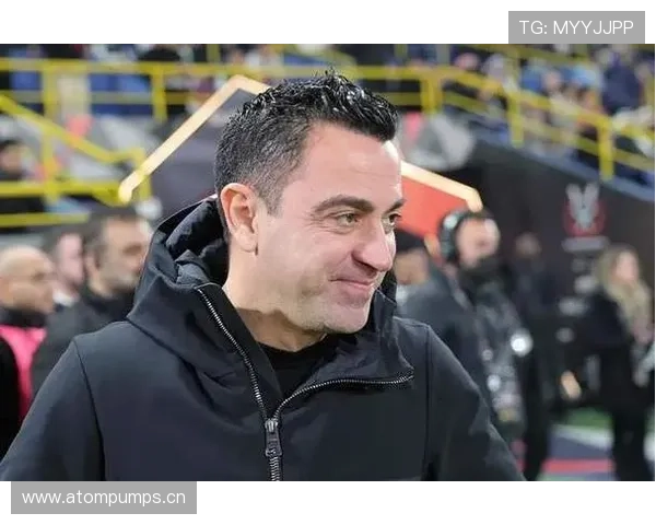 哈维辞职引发巴萨内部危机：战术打法落后让豪门陷入“伪争冠”困境，转会乱局撕裂球队结构。